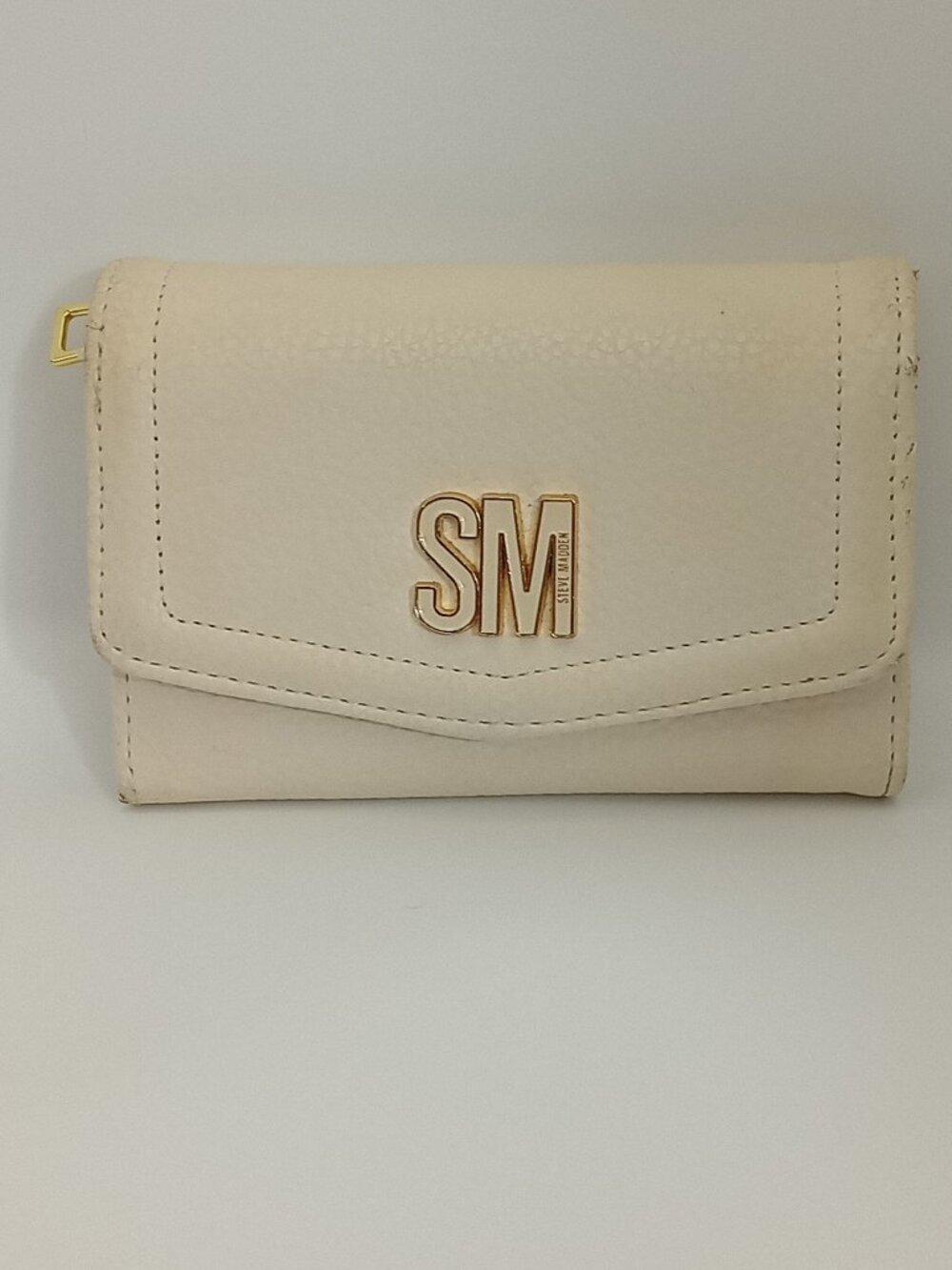 Steve Madden SM Logo Trifold Wallet Cream Ivory Faux Leather Gold Hardware